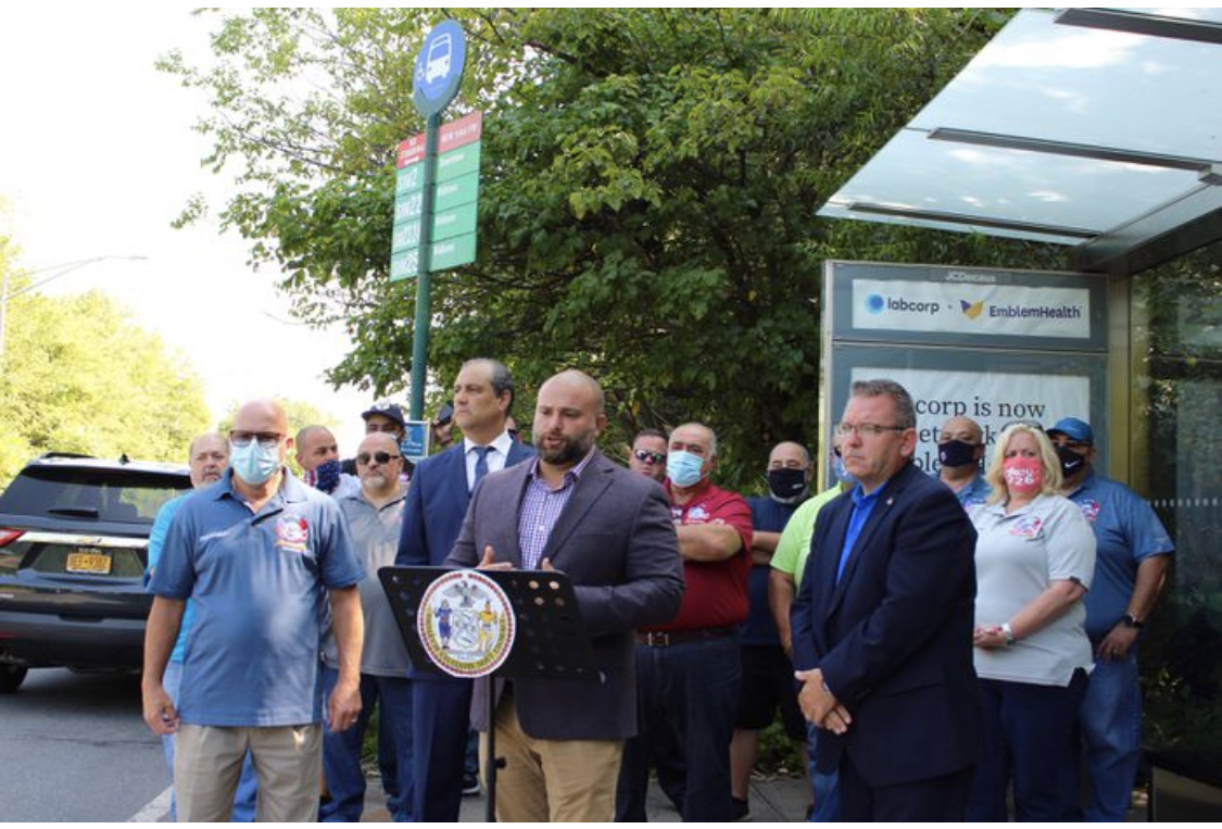 MTA urged to absorb SIM23, SIM24 express bus routes amid potential cancellation of Academy Bus contract